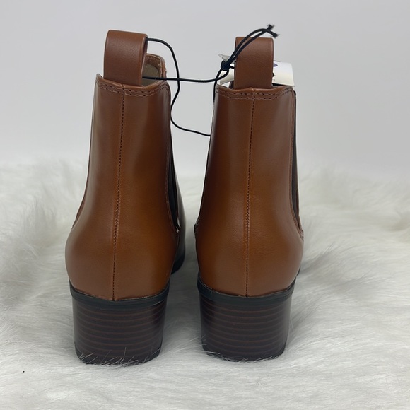 Brown boots - Picture 4 of 6